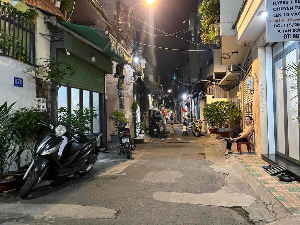 Ông chú bộ đội về hưu bán nhà 54m2 trệt lửng hẻm xe tải lê trọng tấn - Ảnh 2