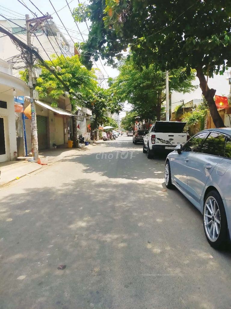 CÓ 4 TỶ MUA NGAY NHÀ 2 LẦU, 3PN, DT4x10, Q.TÂN PHÚ, DÒNG TIỀN 6TR/TH