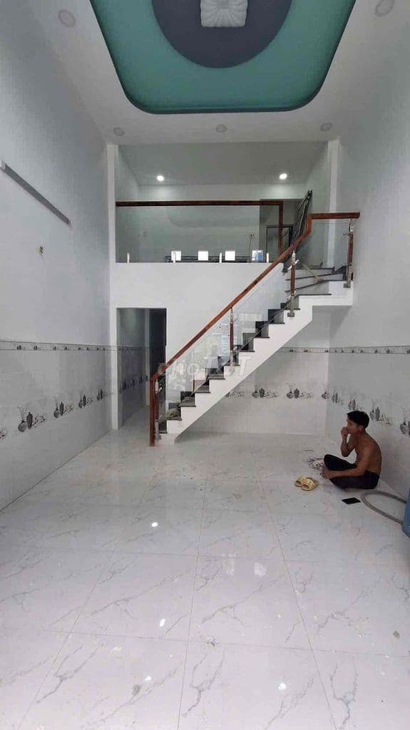 Nhà đẹp 4*11m 2PN hẻm 4m ô tô 2/ ngắn LÊ THỊ NGAY ẤP 1 VĨNH LỘC A