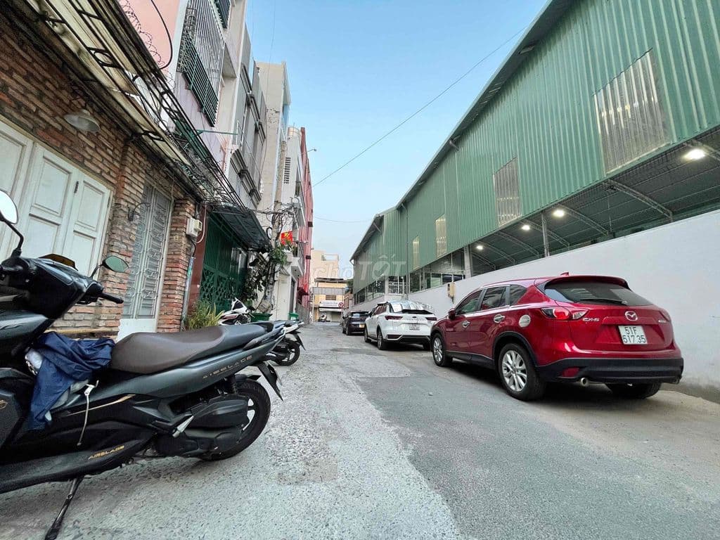 Phú Nhuận 61m2 ngang 4m hẻm 7m cạnh Mặt Tiền tiện Xây Mới - Ảnh 3