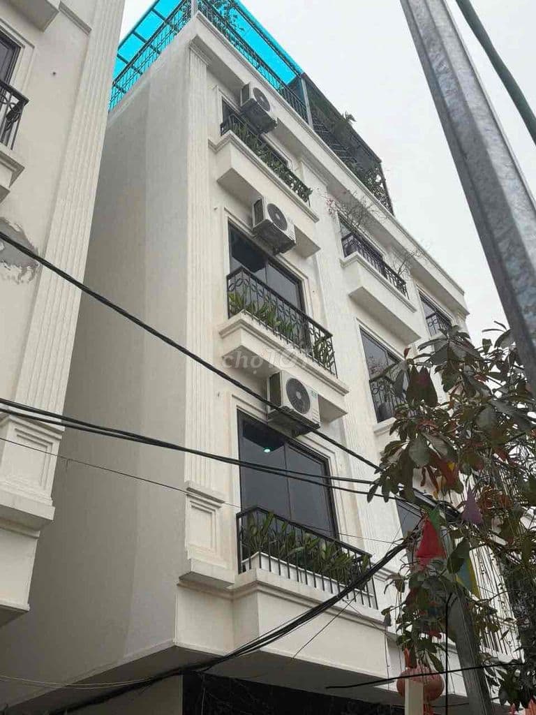 4.5 tỷ nhà Phú Diễn-37m2-4 tầng- gần trường Đh tài nguyên-oto cách 50m