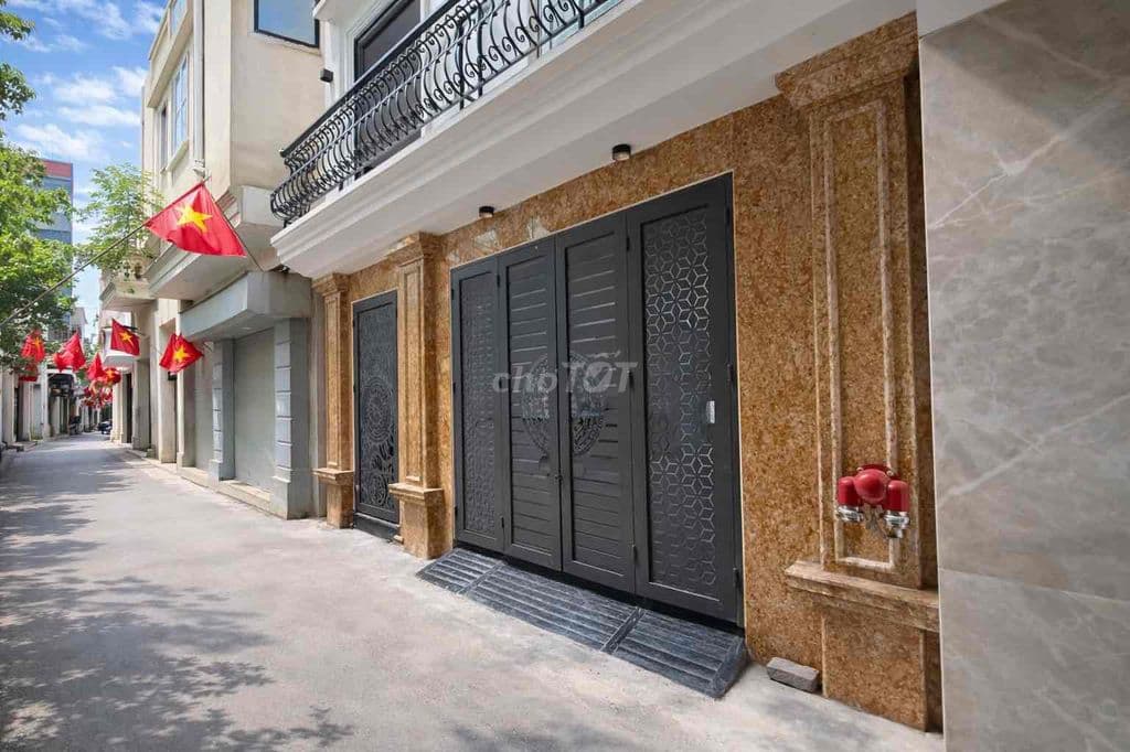 Tôi chính chủ Bán nhà Ba Đình - Kim Mã - Núi Trúc. 50m2 - 5 tầng