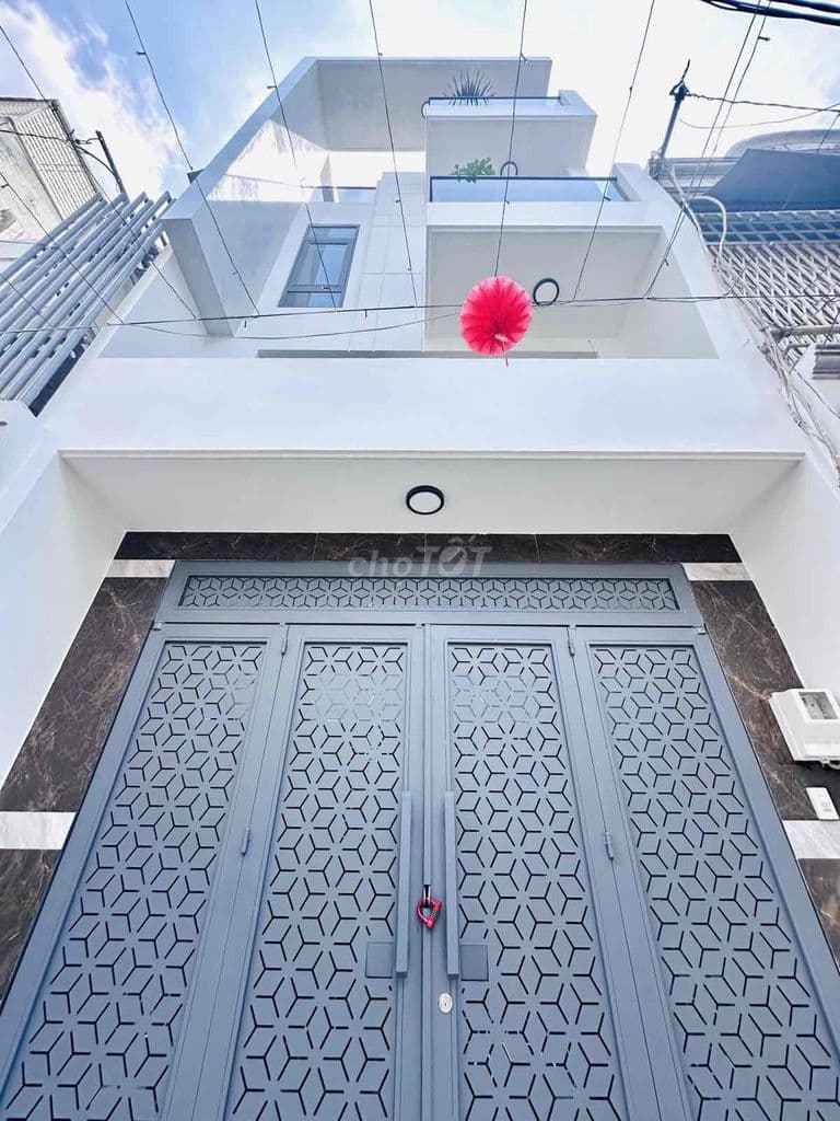 4 TẦNG - 3PN, SÂN THƯỢNG RỘNG - XE HƠI NGỦ TRONG NHÀ - FULL NT Ở NGAY