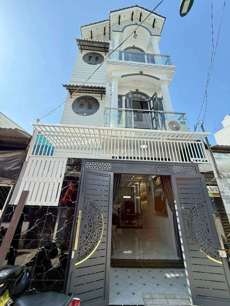 Bán nhà sát Metro 5x11m đường 5m thông 1/ Trương Thị Hoa