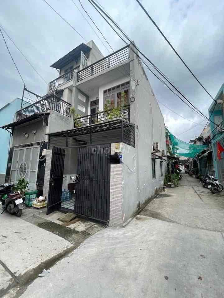 GÓC 2 MẶT HẺM 48.8M2 SHR NH CHO VAY 2.1TY