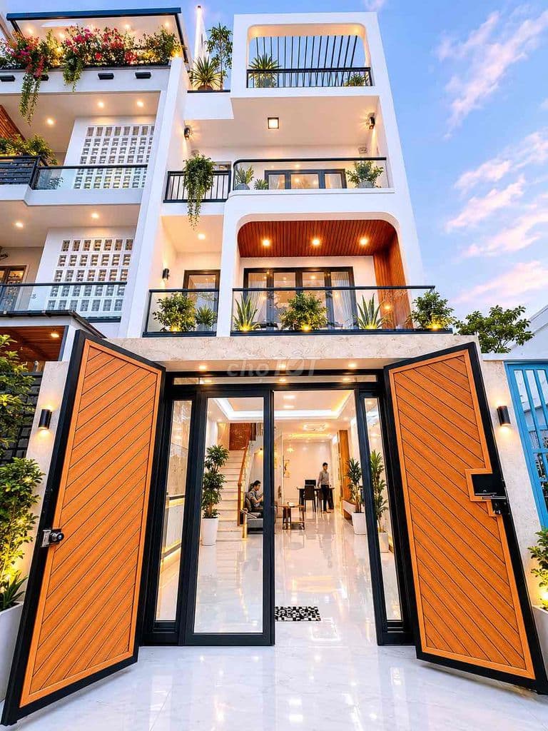 BÁN NHÀ MỚI ĐẸP 4 TẦNG 4.5x12M Ô TÔ NGỦ NGAY NGUYỄN THỊ THẬP QUẬN 7