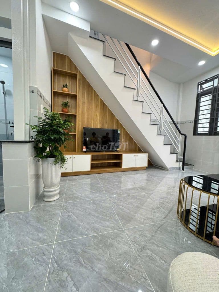 NHÀ Hương Lộ 2- Bình Tân- MỚI ĐẸP VÀO Ở NGAY -HẺM BA Gác- Chỉ 2.86ty