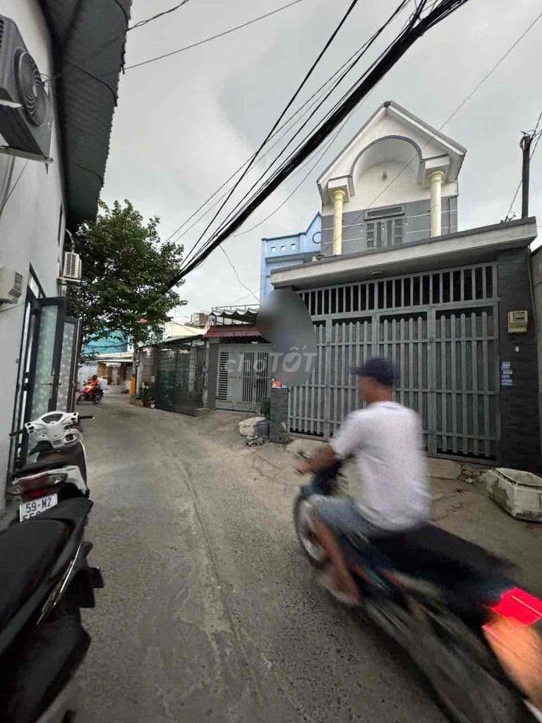 nhà đúc 1 tấm đường lê văn khương hiệp thành Q12 dt: 98m2 - Ảnh 2