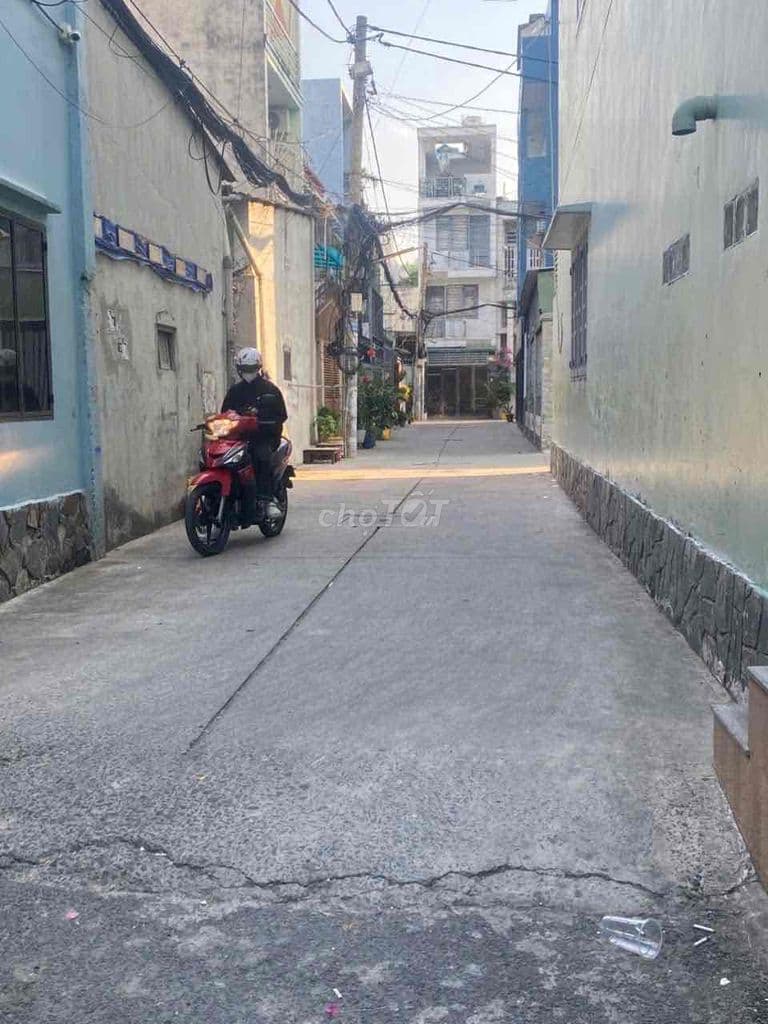 Cần bán nhà chính chủ hẻm 3,5m sát mặt tiền Nguyễn Kiệm F3 Gò Vấp