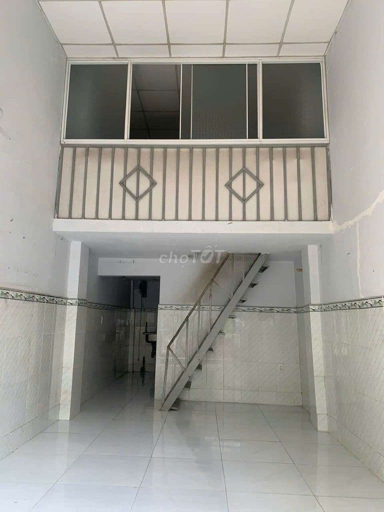 nhà cấp 4 ngõ hẻm gần ngã tư ga - Ảnh 2