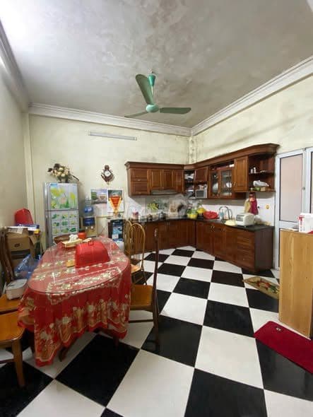 bán nhà 5 tầng Nguyễn Ngọc Vũ lô góc 16 tỷ - Ảnh 2