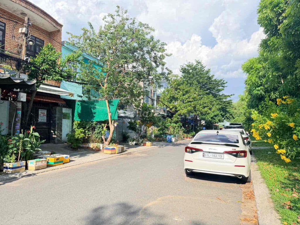 BÁN DÃY TRỌ 92M2 NGANG 6.2M ĐƯỜNG THÔNG 7M SÁT HOÀNG DIỆU 2- CHỈ 6 TỶ - Ảnh 2