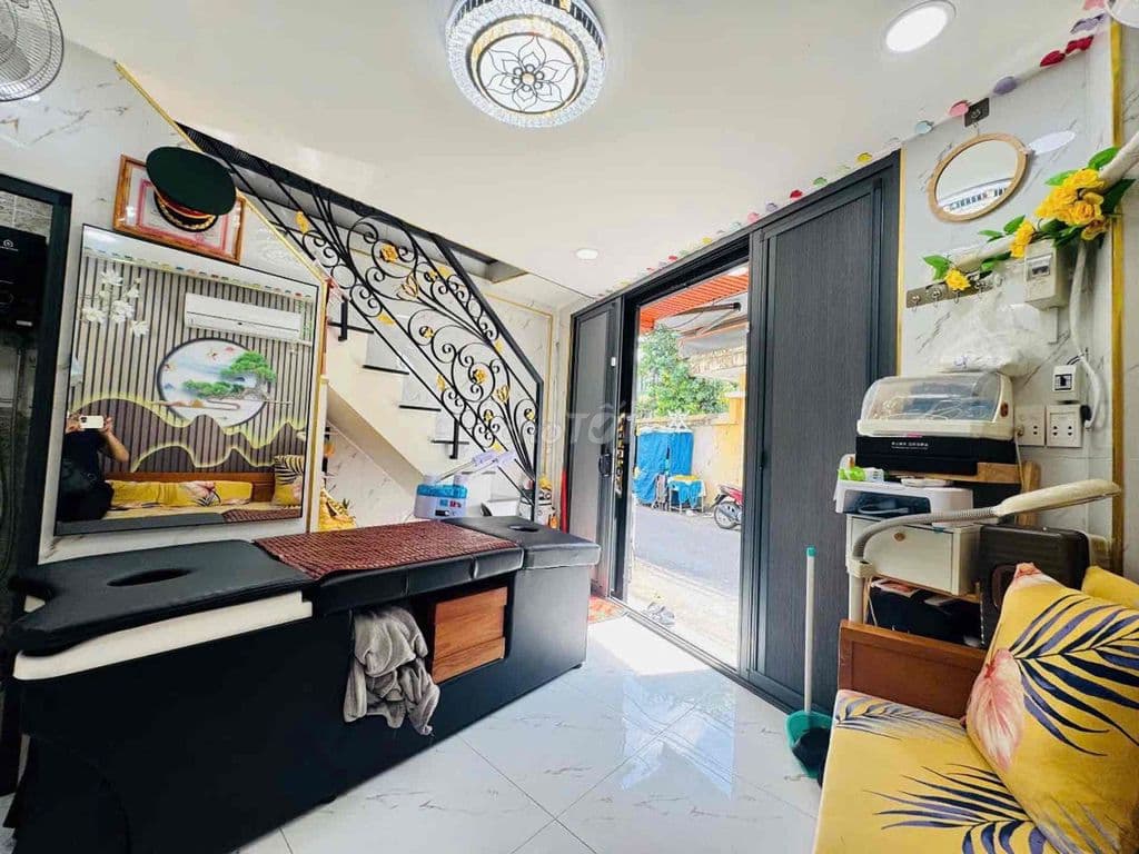 CHỈ 2.95 TỶ TL 🏡 MẶT TIỀN KD – Trương Đăng Quế – 3 TẦNG • DTSD ~60m² - Ảnh 2