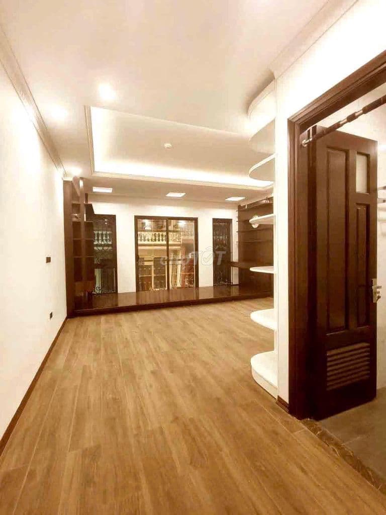 Bán tòa VP ngõ 80 Trung Kính- Gần Mặt phố- oto tránh- vỉa hè. - Ảnh 3