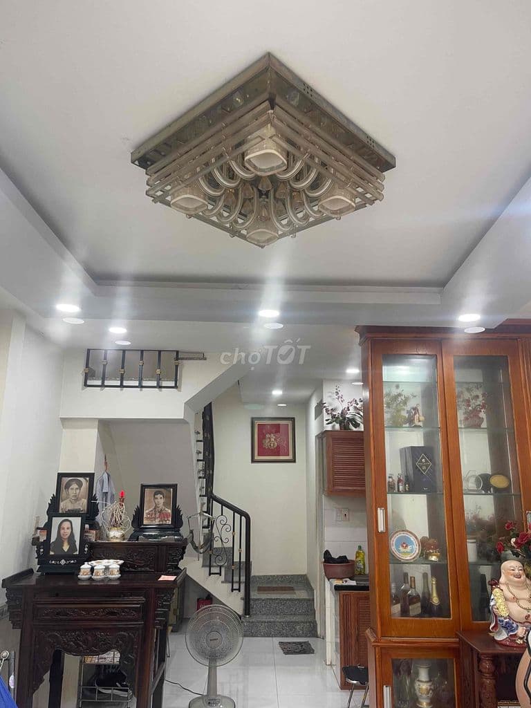 Nhà ngay chủ bán ko qua trung gian ở p3 Gò vấp