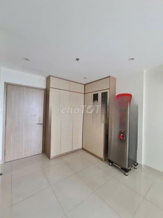 Bán căn hộ 47m2 1PN + 1 hướng Đông Nam full nội thất gỗ