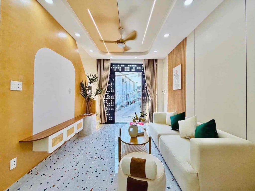 GIẢM GẤP 300TR - 4,09TỶ 62m2- NGAY QUANG TRUNG - NHÀ MỚI FULL NỘI THẤT - Ảnh 2