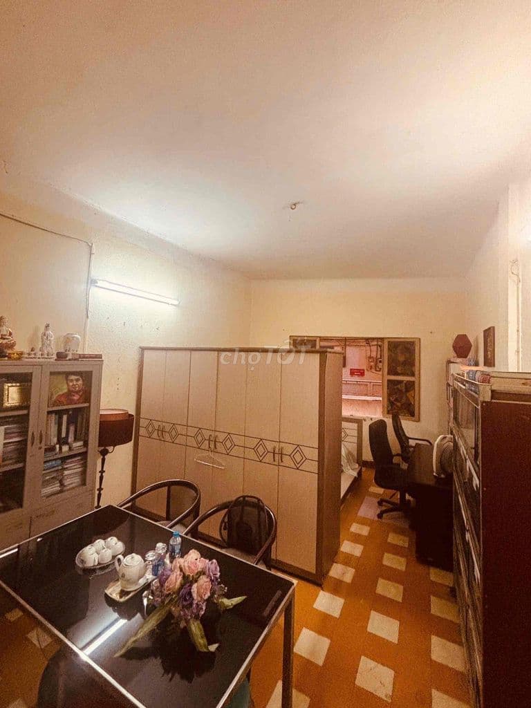 chung cư 134 trần hưng đạo - sổ hồng vĩnh viễn - có thang máy. - Ảnh 2