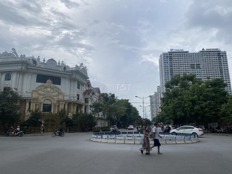 Cắt lỗ ! Căn hộ HH Thái Hà Constrexim View Hồ 2N2vs ban công hướng Nam