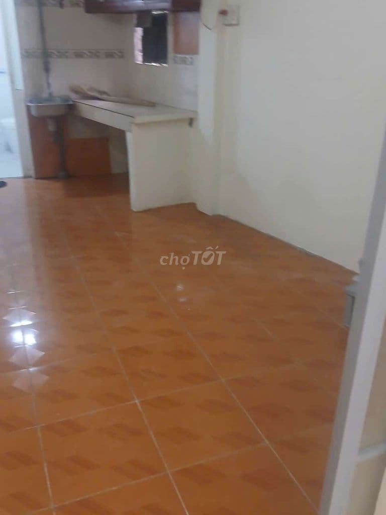 Giảm 500tr nhà CMT8,q3 - Ảnh 2