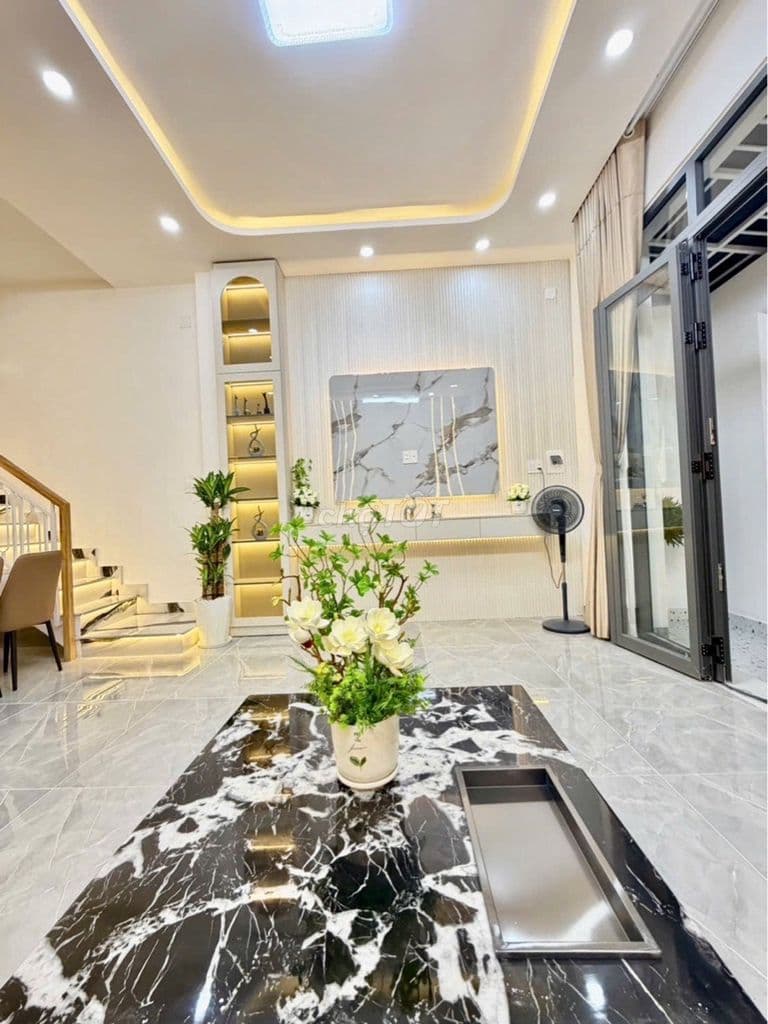 Nhà Đẹp 3 Tầng lại còn rẻ , Huỳnh Tấn Phát , Dt 45 5 9