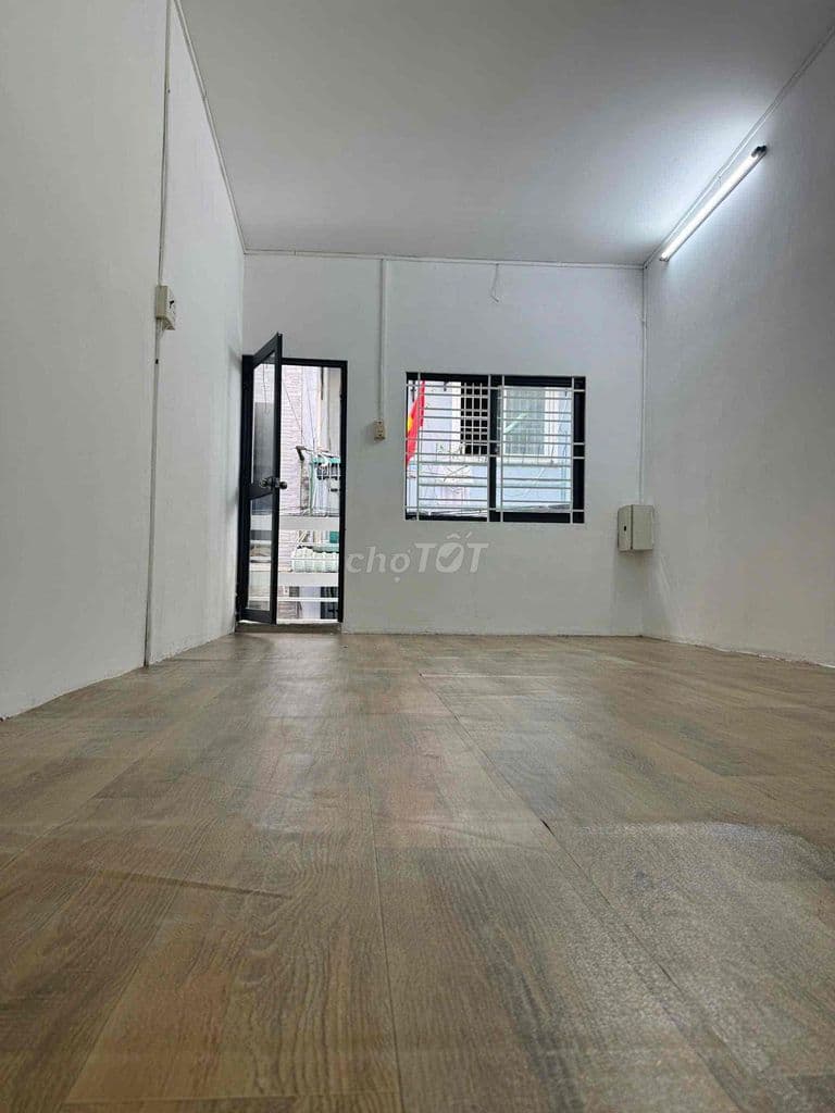 20 BƯỚC RA SÂN PHÚ THỌ - NHÀ Q10 CHÍNH CHỦ - ĐANG CÓ THU NHẬP 8TR/TH - Ảnh 3