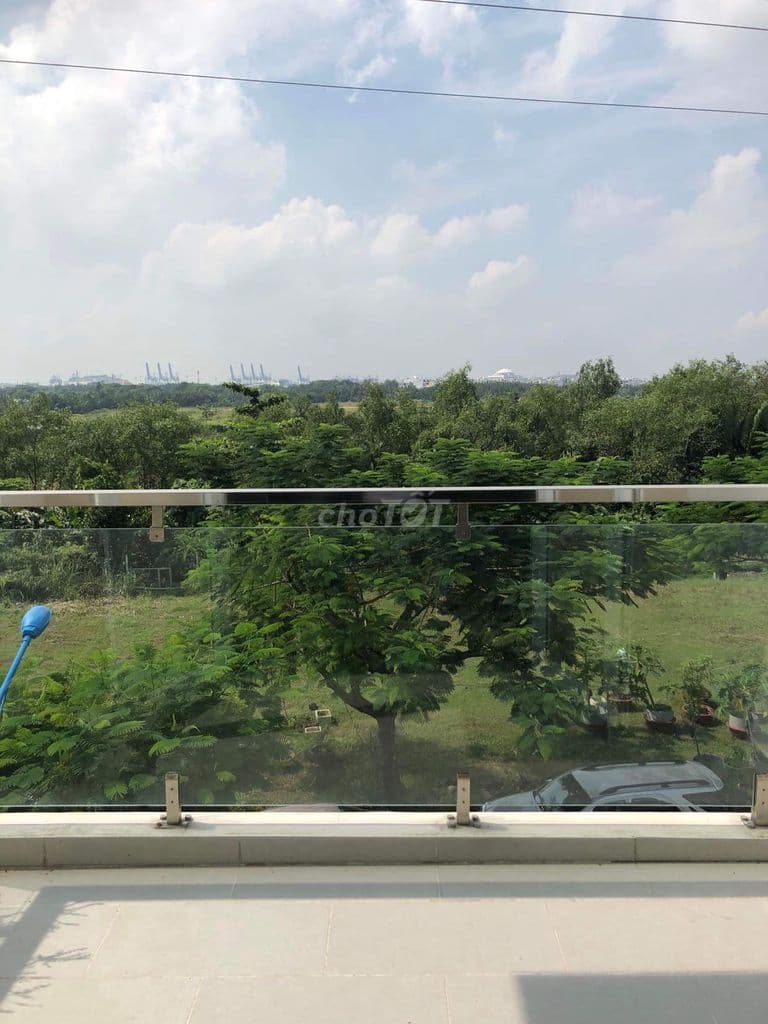 Bán gấp nhà phố vườn 125m2, 60m2 sân vườn, sổ hồng, an ninh yên tĩnh - Ảnh 2