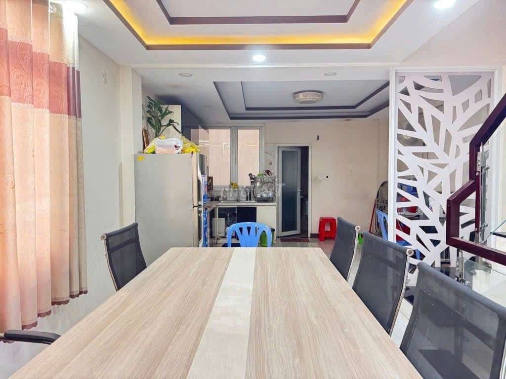 MẶT TIỀN KINH DOANH 4,3X13,8 - 5 TẦNG BTCT - Ảnh 3