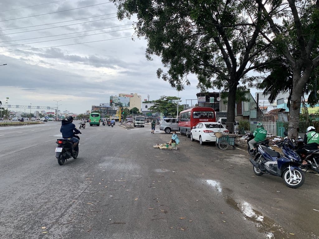 Bán gấp đất mặt tiền Nguyễn Văn Linh Q7 29m x 18,5m = 536m2 full thổ - Ảnh 2