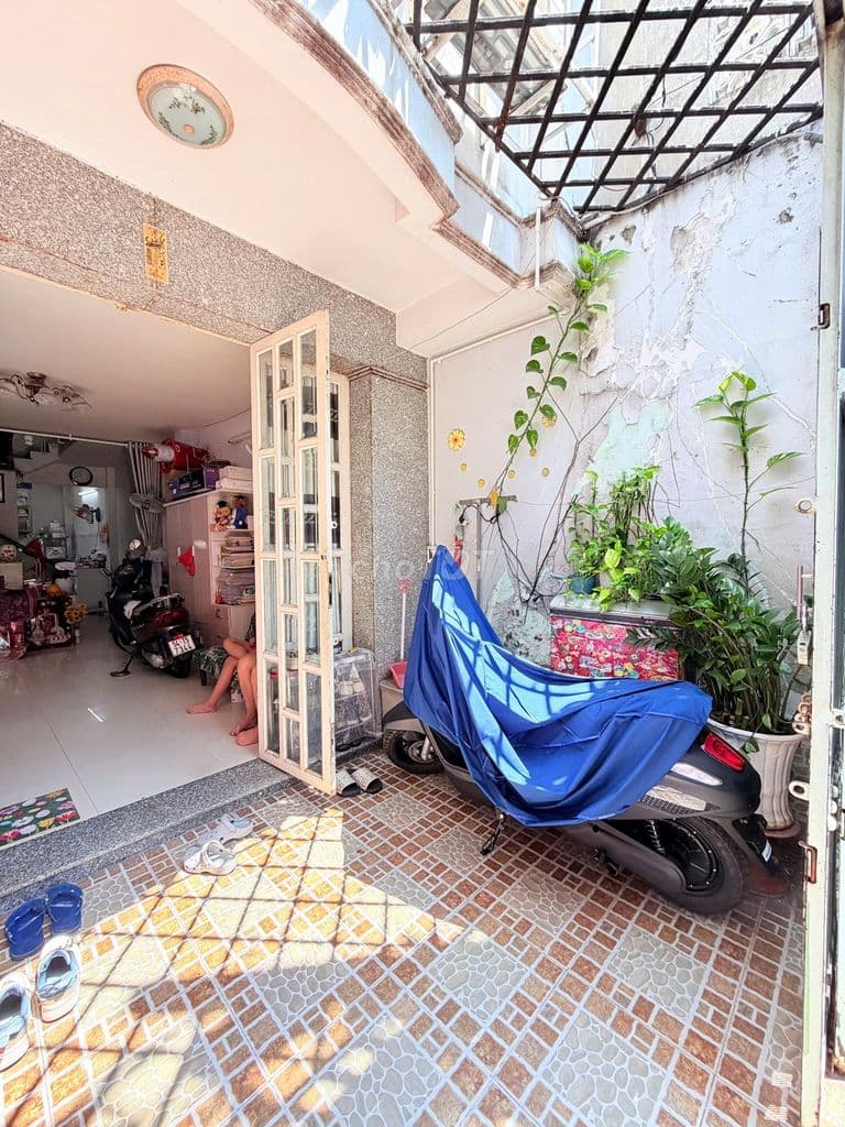 Nhà 2 tầng khu dân trí Âu Dương Lân P3-Q8 - Ảnh 2