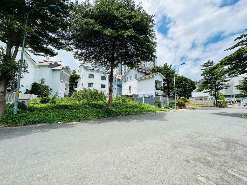 BÁN ĐẤT NÊN XÂY BIỆT THỰ DỰ ÁN SADECO NGHỈ NGƠI GIẢI TRÍ TÂN PHONG