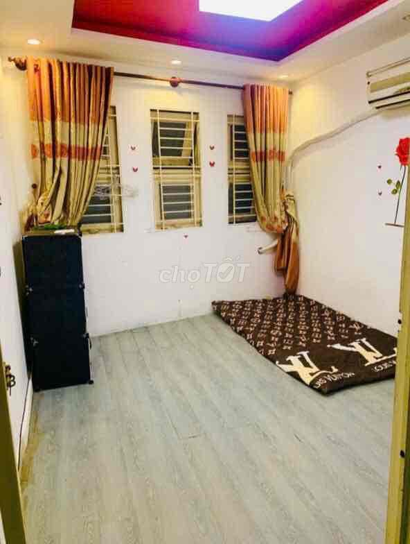 Nhà 5 tầng 9ph đang cho thuê TN 28tr/th, hẻm 40 Trần Quang Diệu Quận 3 - Ảnh 2