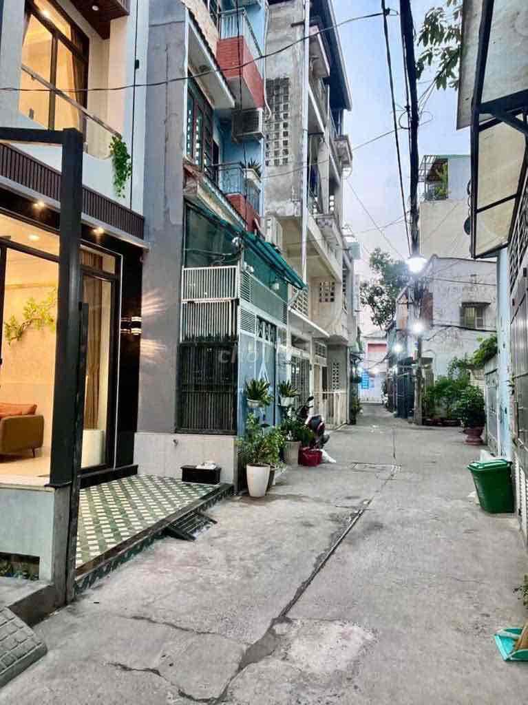 HXH ngay khu VIP Phạm Văn 2 Tân Bình Vị Trí đẹp chỉ 8,3