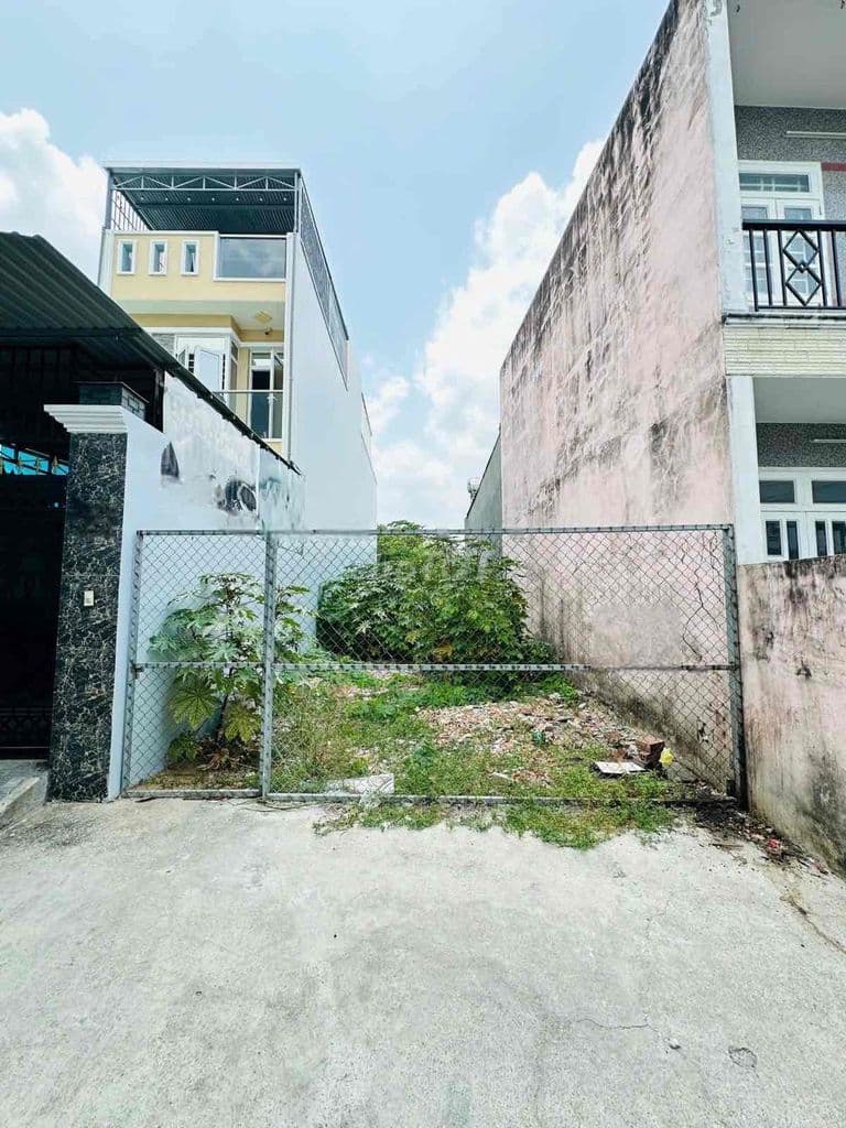 Đất xây toà nhà, căn hộ DV gần Chợ Tăng Nhơn Phú A, Thủ đức - Ảnh 2