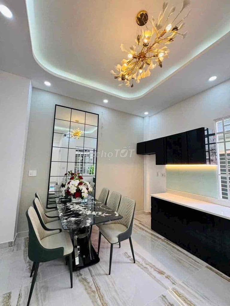 NHÀ ÂU DƯƠNG LÂN QUẬN 8 THIẾT KẾ HIỆN ĐẠI GIÁ HƠN 7 TỶ - Ảnh 2