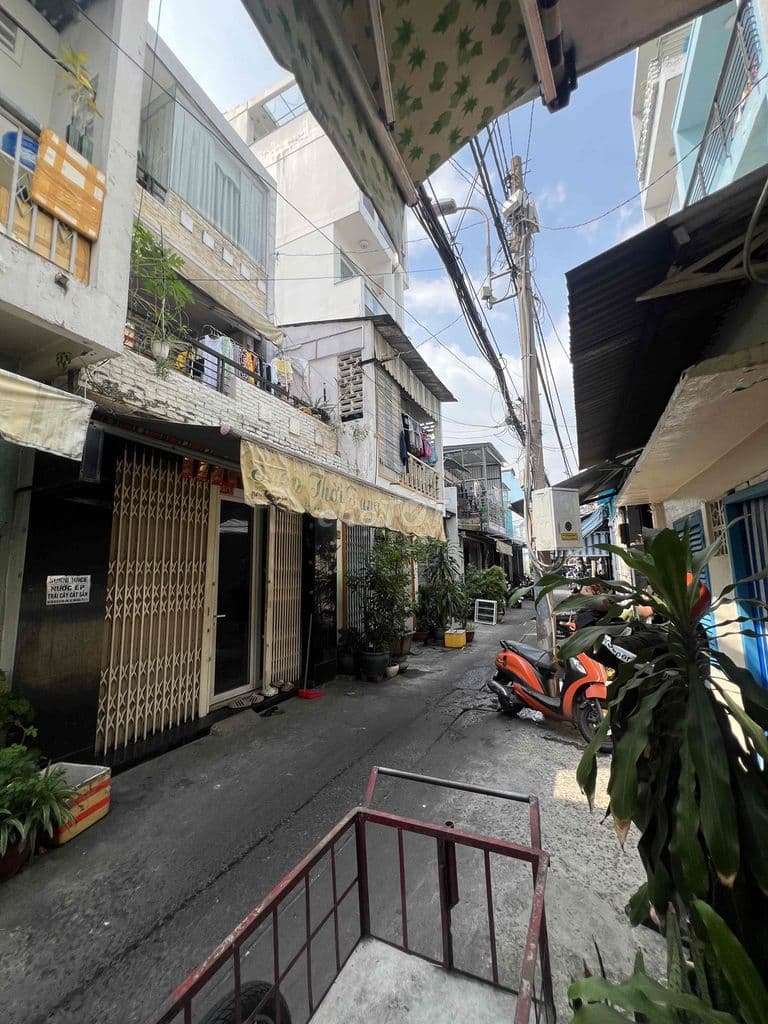 Bán nhà mặt tiền 3 tấm hẻm nội bộ cư xá Phú Bình - Ảnh 2