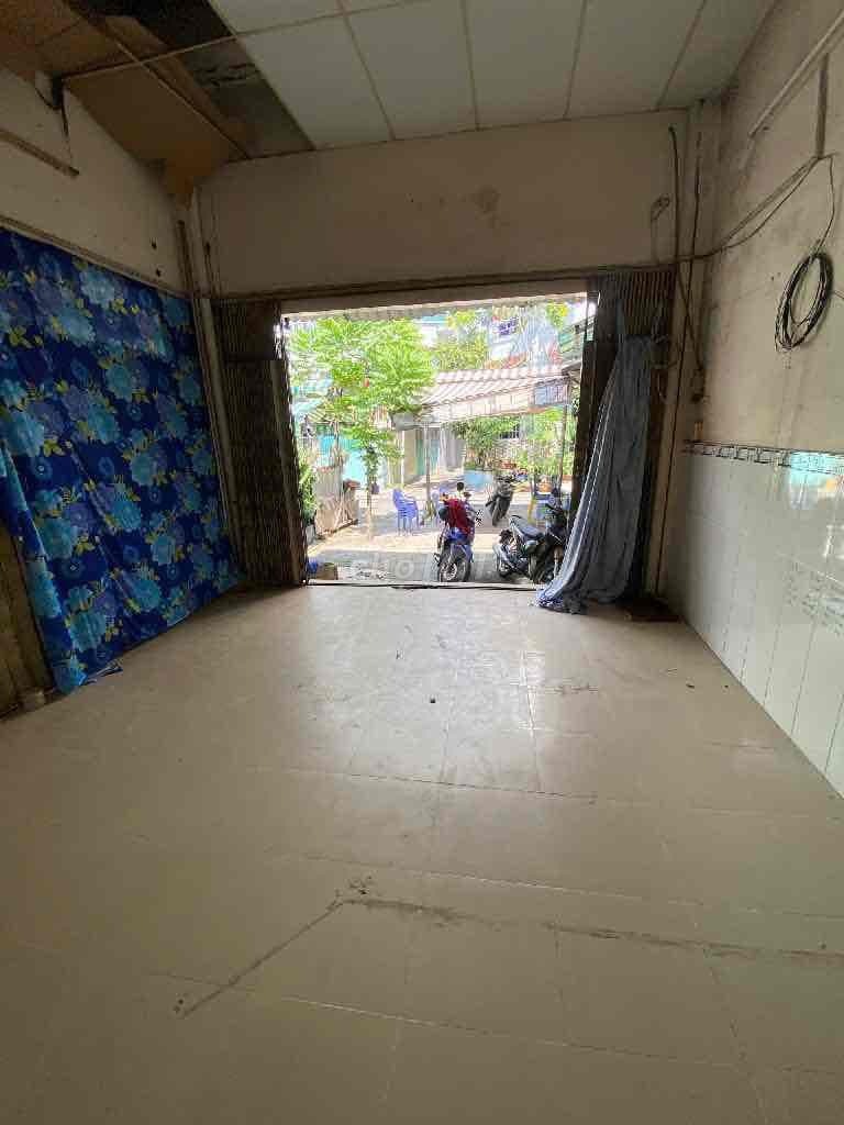 MUA 1 được 4, Bán Nhà Bà Hom Lô góc, Khu DC hiện hữu, Ko quy hoạch - Ảnh 2