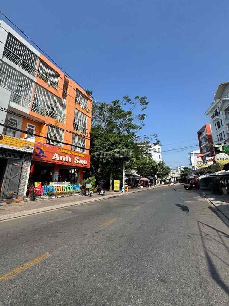 Ngay khu Tên Lửa - Đường số 29 - 4 Tầng - 4X19M - Sổ hoàn công