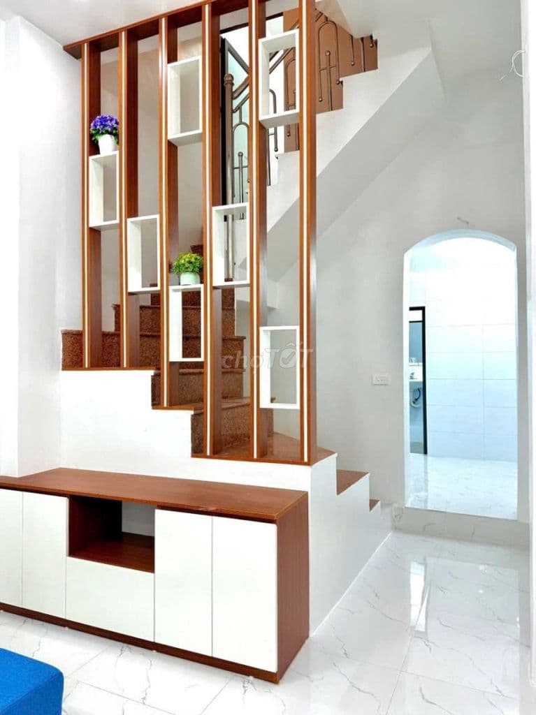 Hiếm Đống Đa!!! Gần hồ , ngõ nông , gần OTO - 36m2 x 3MT . Đẹp - Ảnh 2