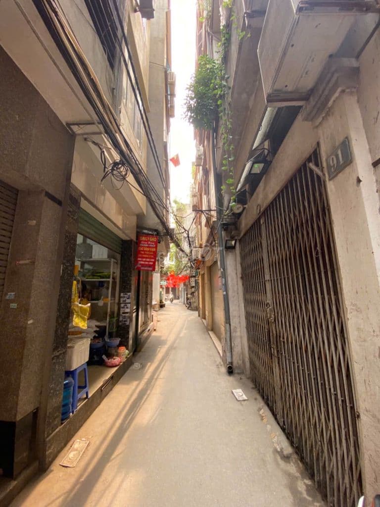 Bán Nhà Phố Chính Kinh - Ngõ Thông - Ô Tô Đỗ Cửa - Ảnh 2