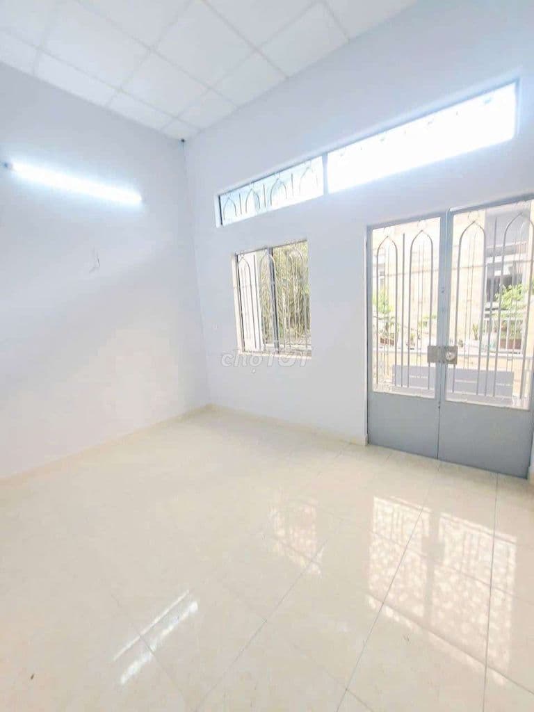 CĂN GÓC 32 M2 , 2 pn _ NGAY LÊ VĂN QUỚI - NGÃ TƯ 4 XÃ _ CHỈ 3,95 TỶ TL - Ảnh 2