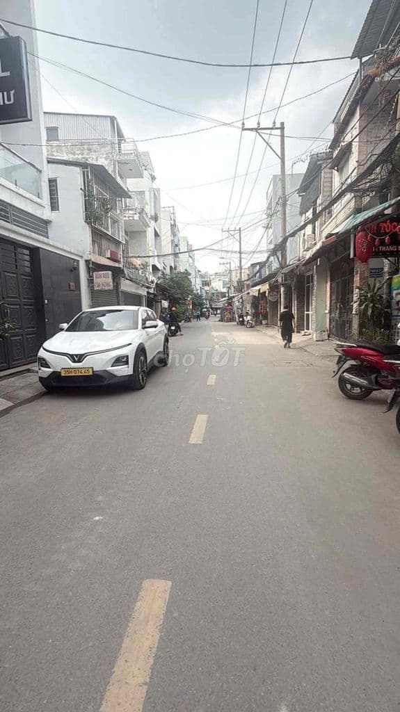 Nguyễn Văn Công, Hẻm rộng 8m, 57m2, 4 Phòng, Trệt 2 lầu sân thượng - Ảnh 2