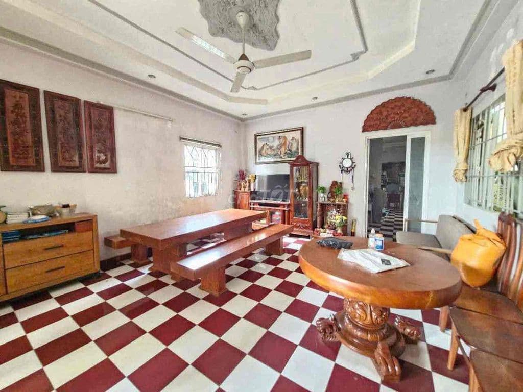 Q9 không có căn thứ 2 ở Lê Văn Việt- 162m FULL THỔ