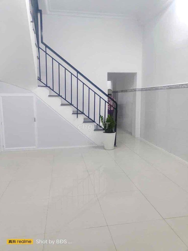 Nhà giá rẻ đối diện vạn phúc - Ảnh 3