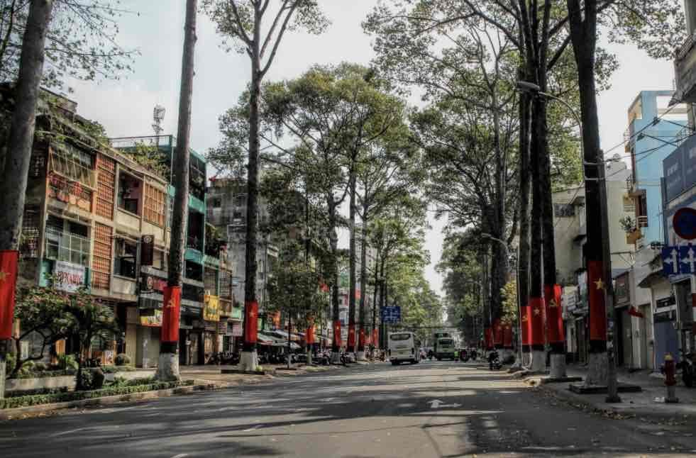 MẶT TIỀN KINH DOANH - HÙNG VƯƠNG