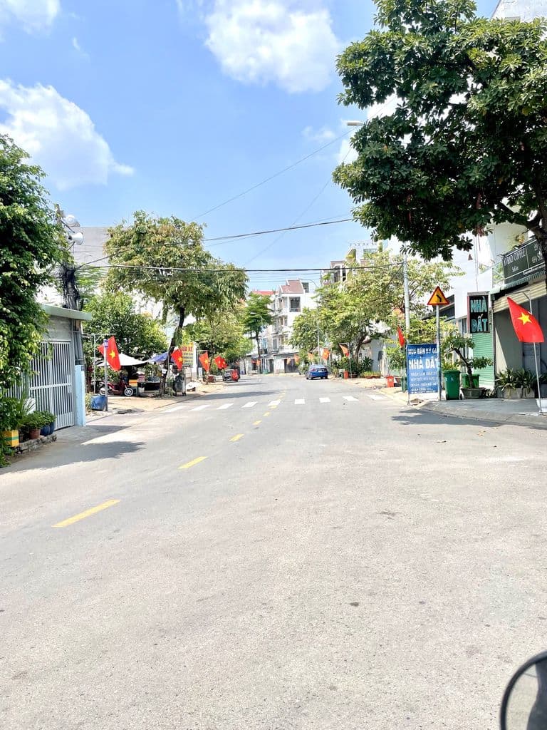 🔥 ĐẤT NGANG 5M — HẺM XE HƠI — SÁT LÊ VĂN VIỆT — SỔ RIÊNG- KHU VIP - Ảnh 2