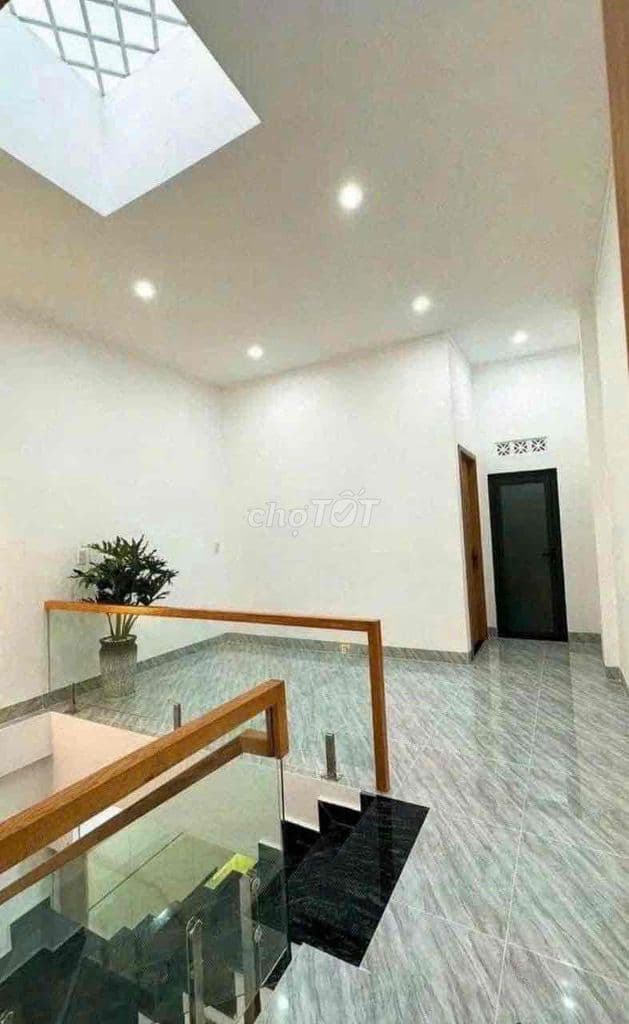 Cần bán nhà 1 trệt 1 lầu, đường An Phú Tây, giá 950 còn thương lượng - Ảnh 3