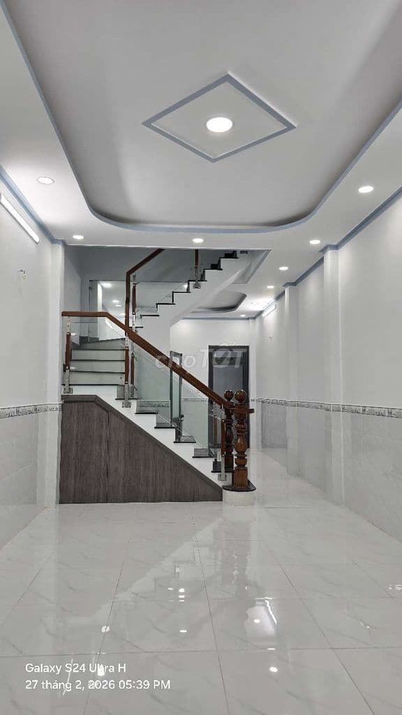 🧣CCG Bán nhà 1trệt 1lầu 3pn 2wc Sổ Hoàn công