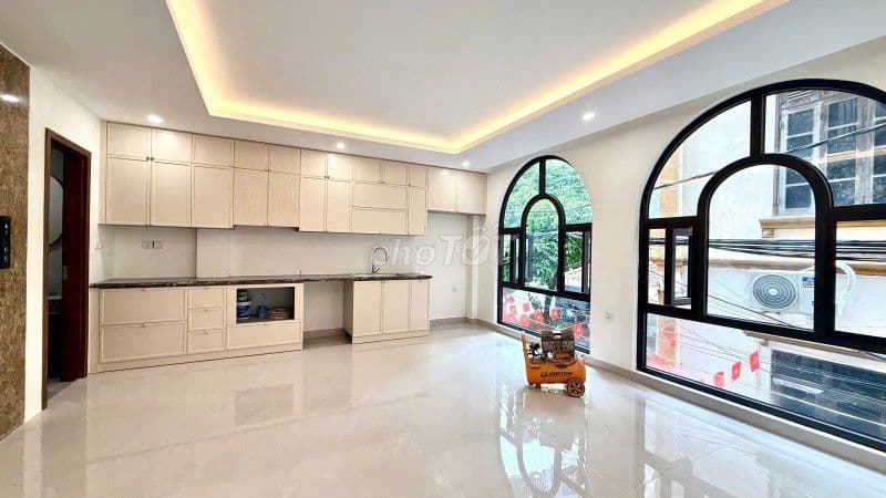 BÁN NHÀ XUÂN ĐỈNH 40M2 6 TẦNG MT 5.7M - THANG MÁY - Ô TÔ VÀO NHÀ - Ảnh 2