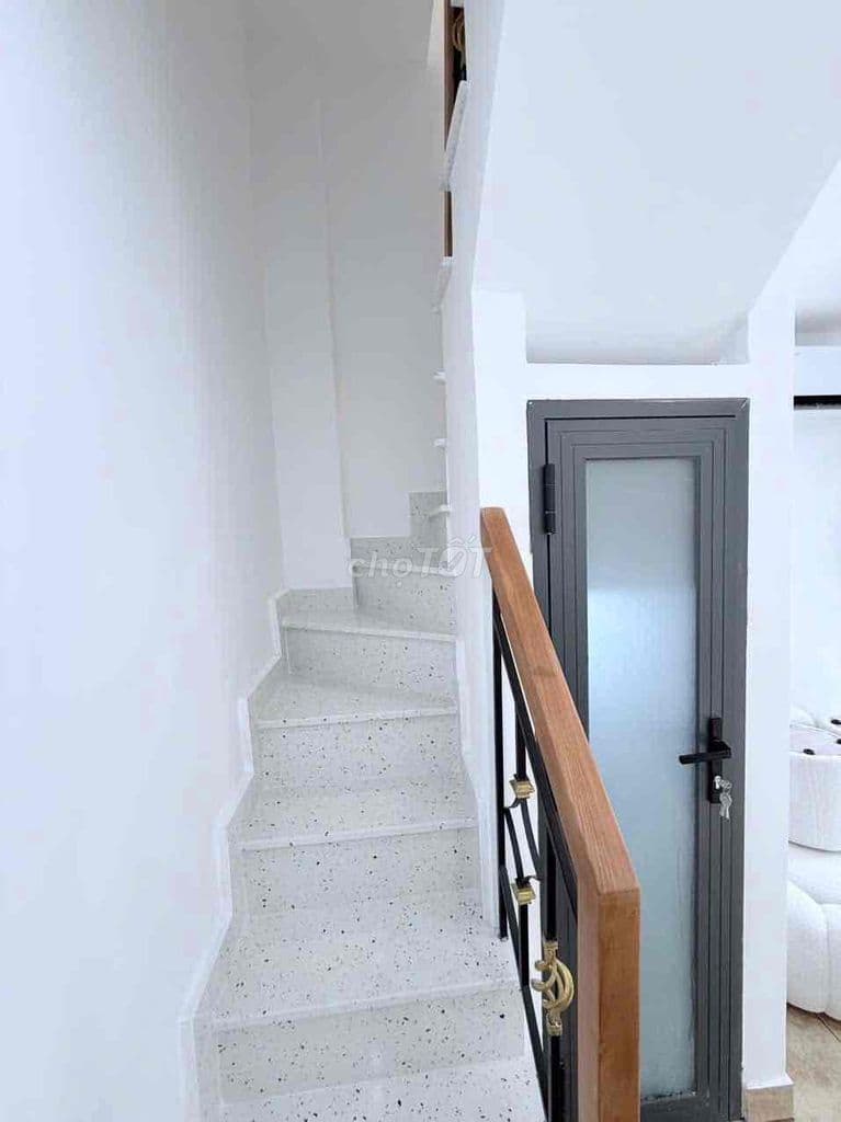 MTKD Tân Phú 2 lầu sầm uất gần Nguyễn Sơn ,Tân Hương - Ảnh 2